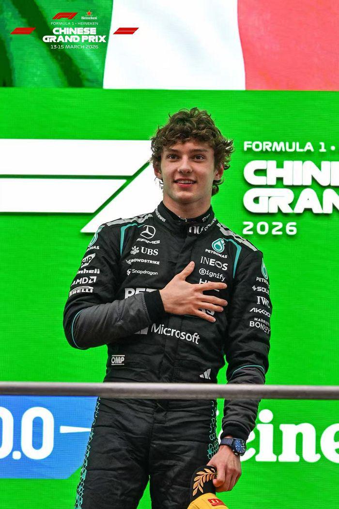 F1中国大奖赛19岁安东内利夺冠,新王者背后的规则变革