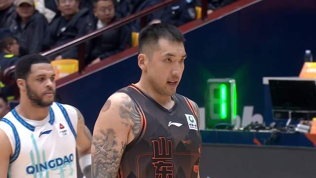 天天盈球双色球最近的走势图-山东男篮德比9分小胜,克里斯42+13,后卫线集体哑火 2新外援太差